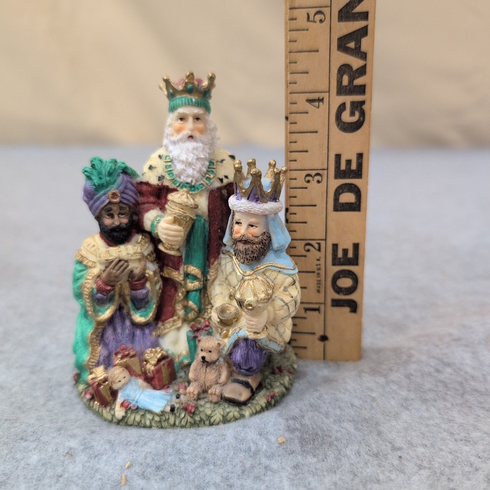 1995 International Resourcing Services The Three Magi Wise Men Figurine SC19 - Picture 2 of 4